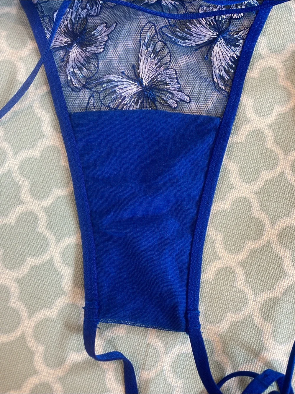 Victoria’s Secret Very Sexy Strappy Butterfly Embroidered Cheeky XL
